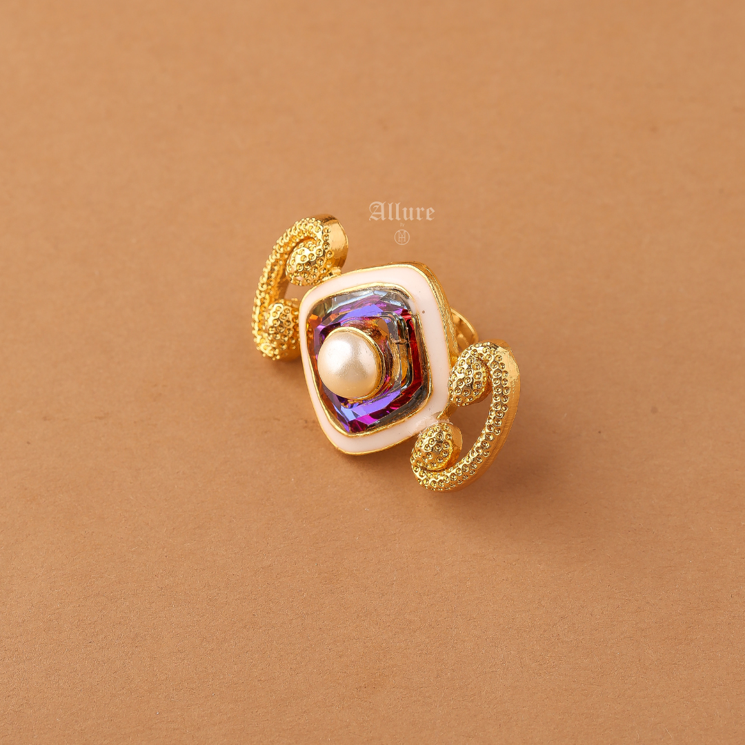 Lysan Ring