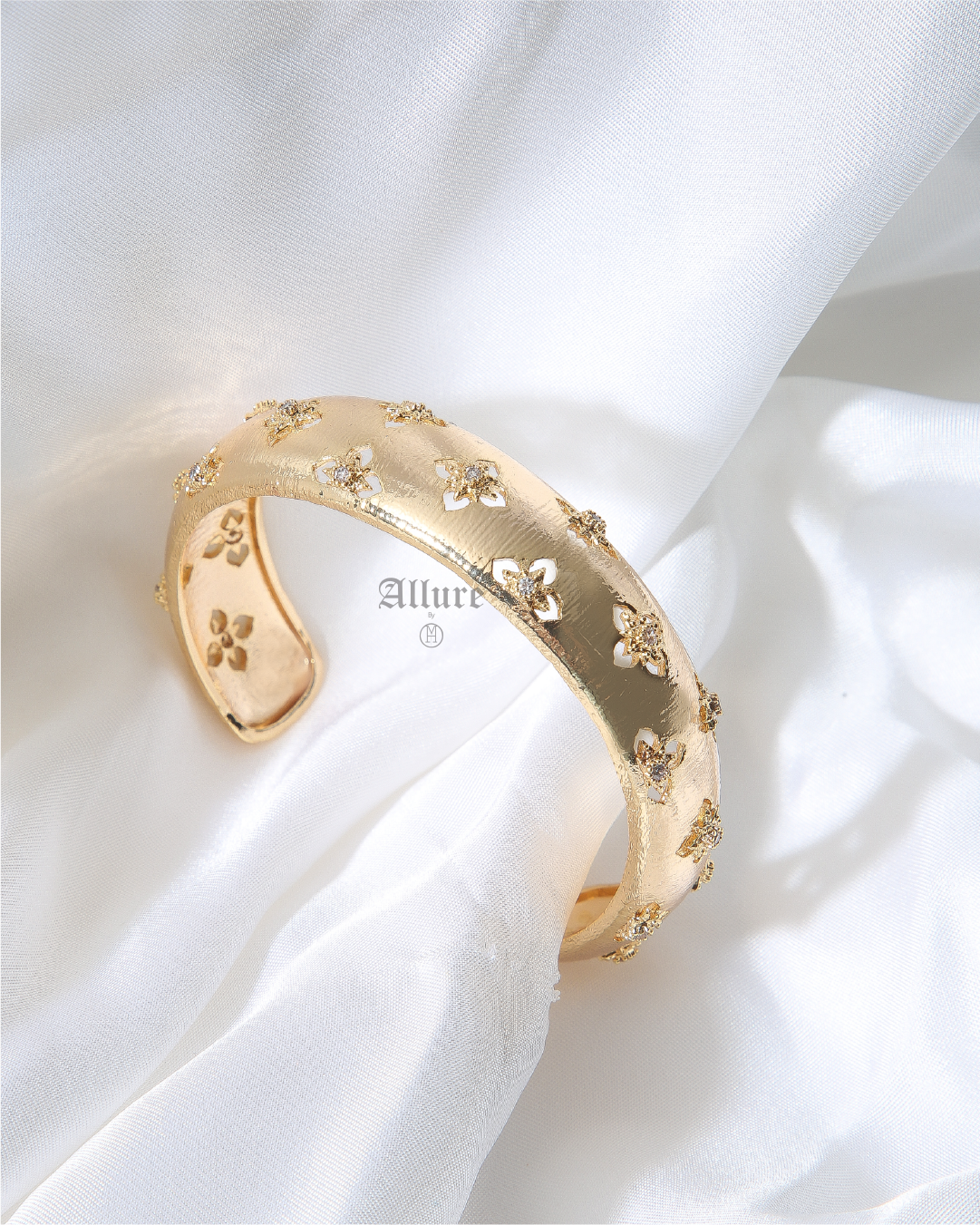 Tarang Bangle