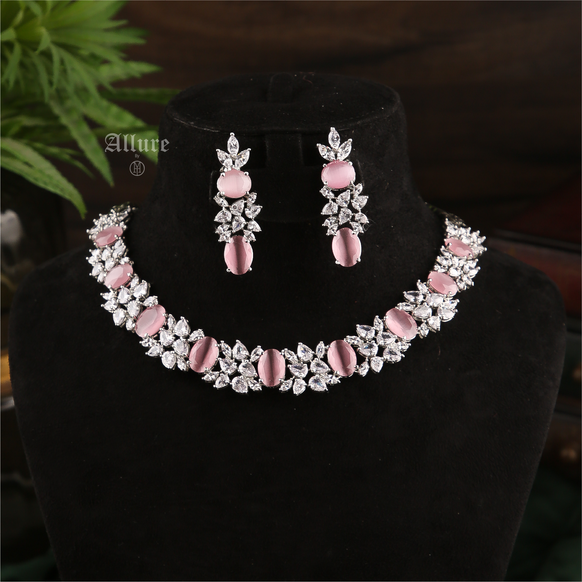 Taraneh Set