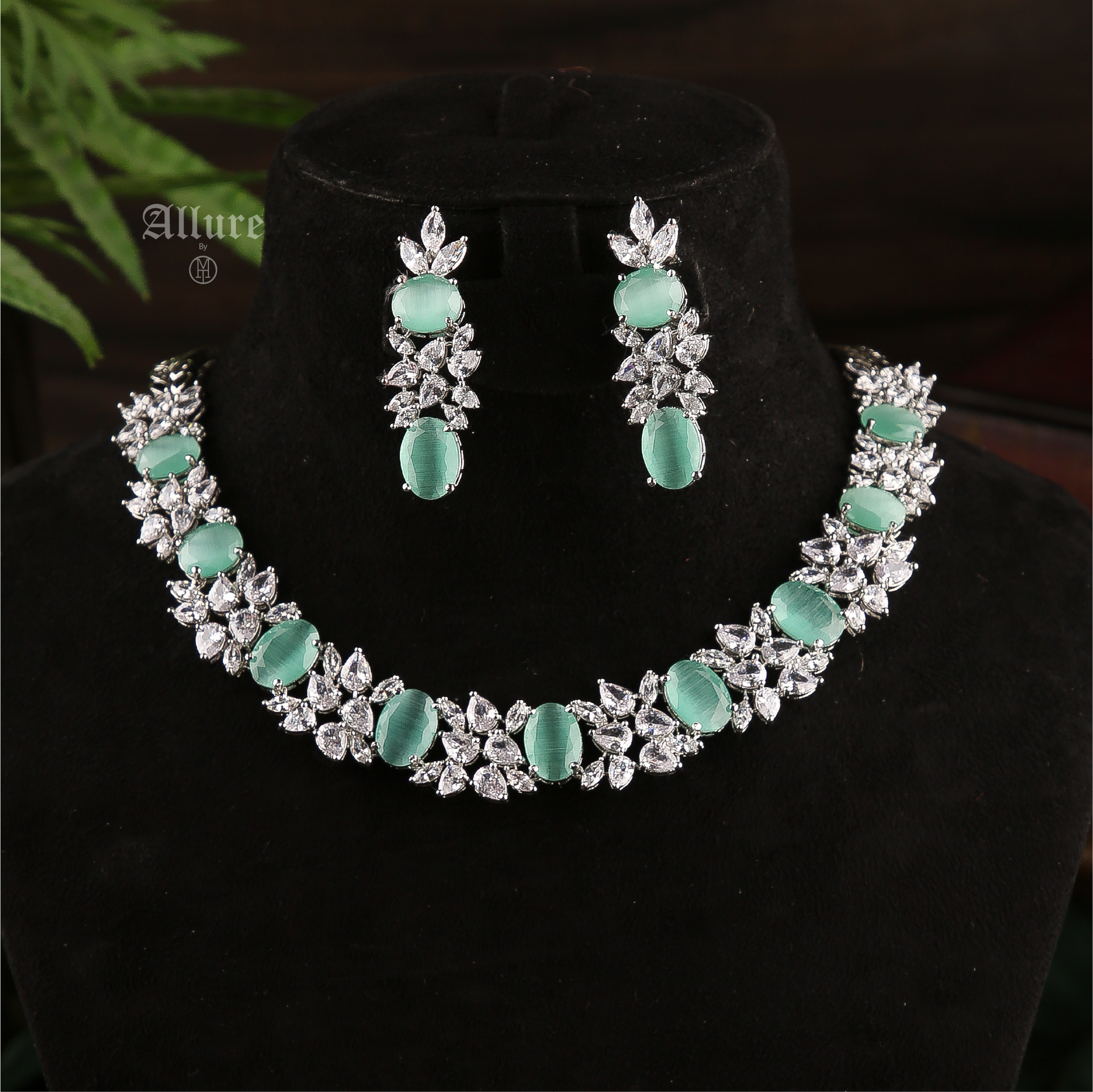 Taraneh Set