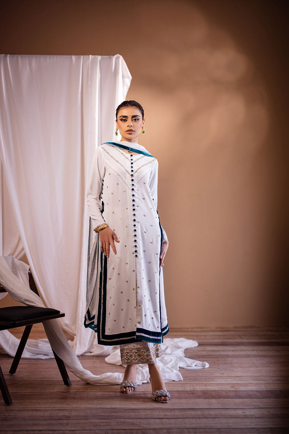 Amira
