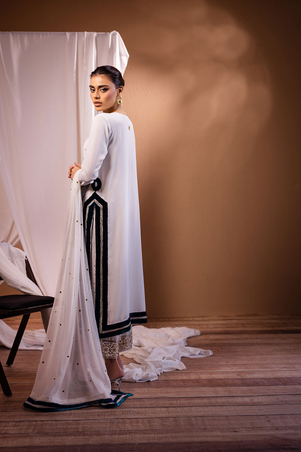 Amira