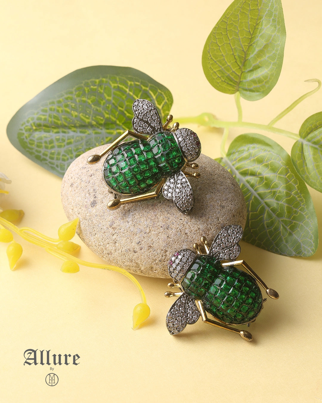 Bee Charm
