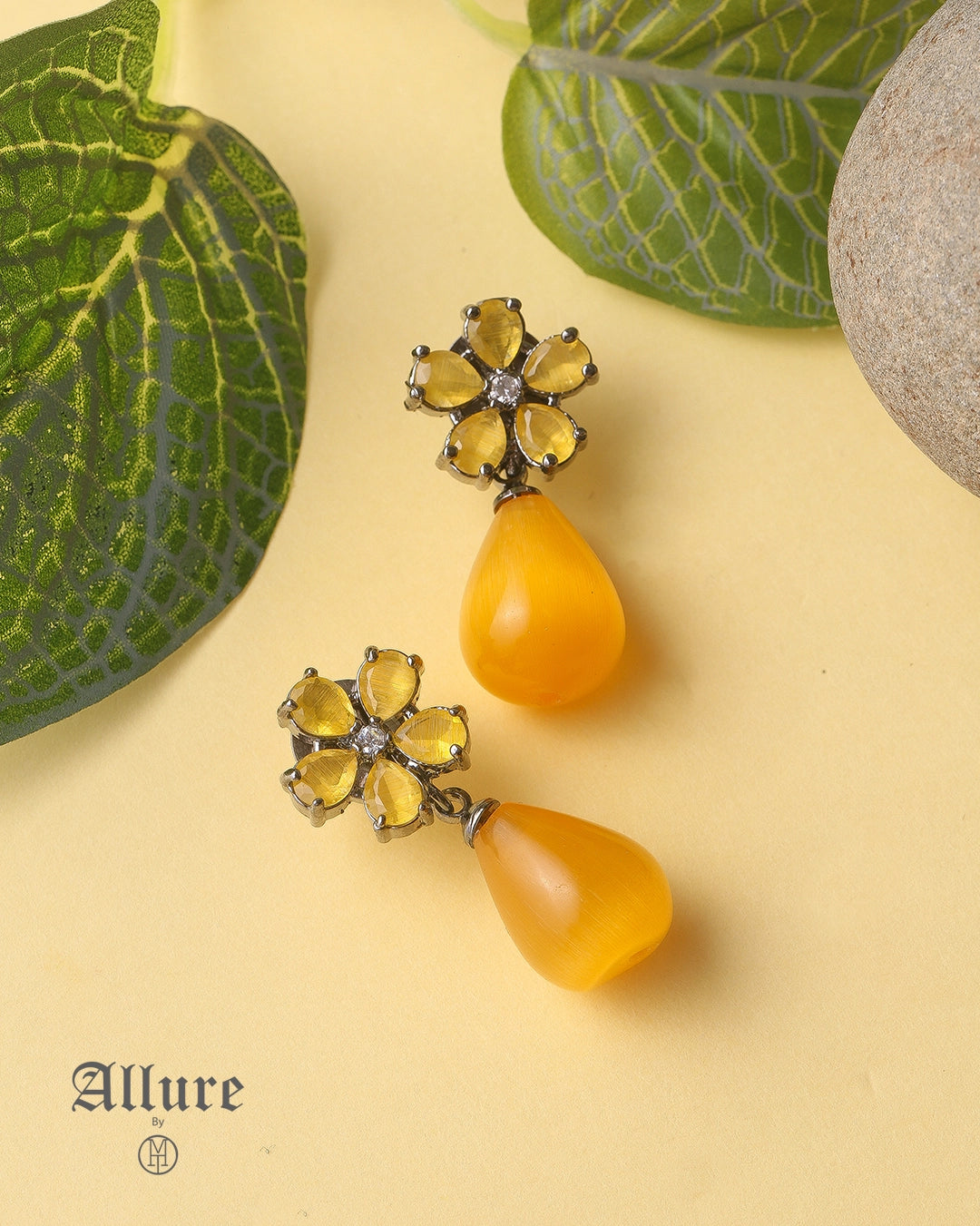 Crystal Dew Teardrop Earrings