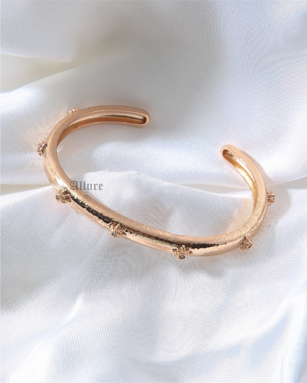 Irha Bangle