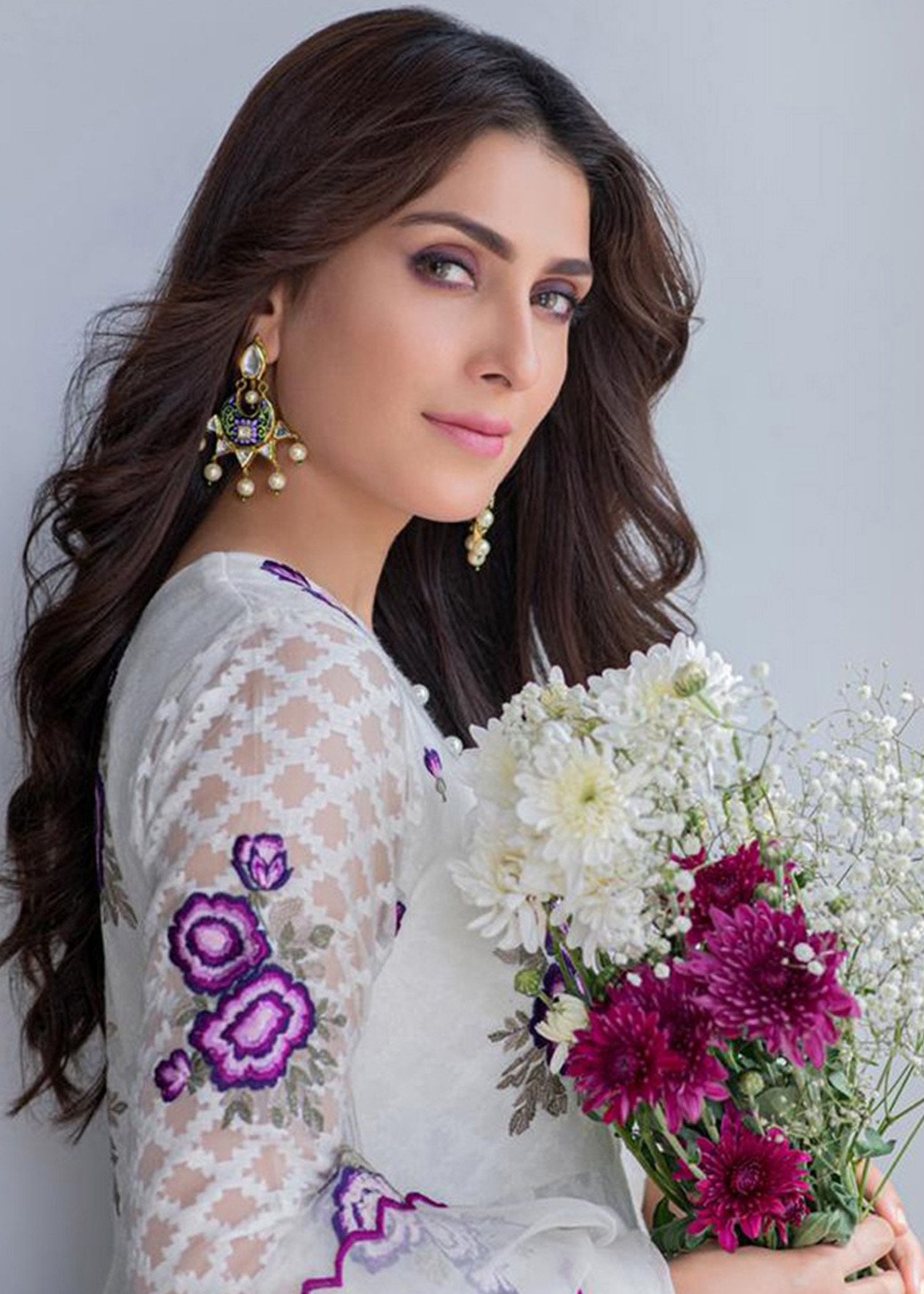 Ayeza Khan
