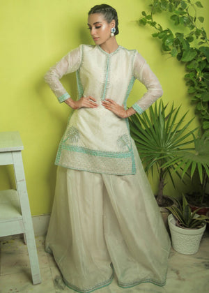 Iqra Aziz