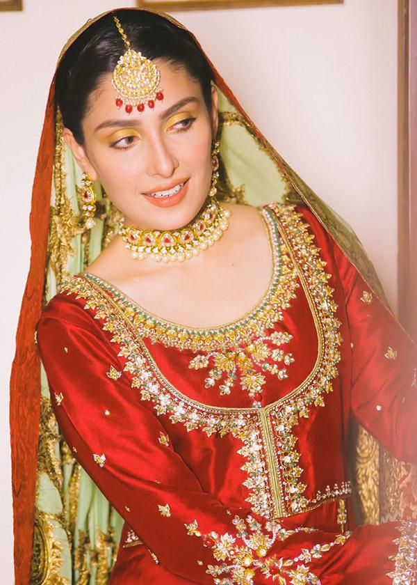 Ayeza Khan