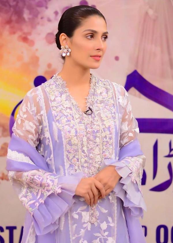 Ayeza Khan