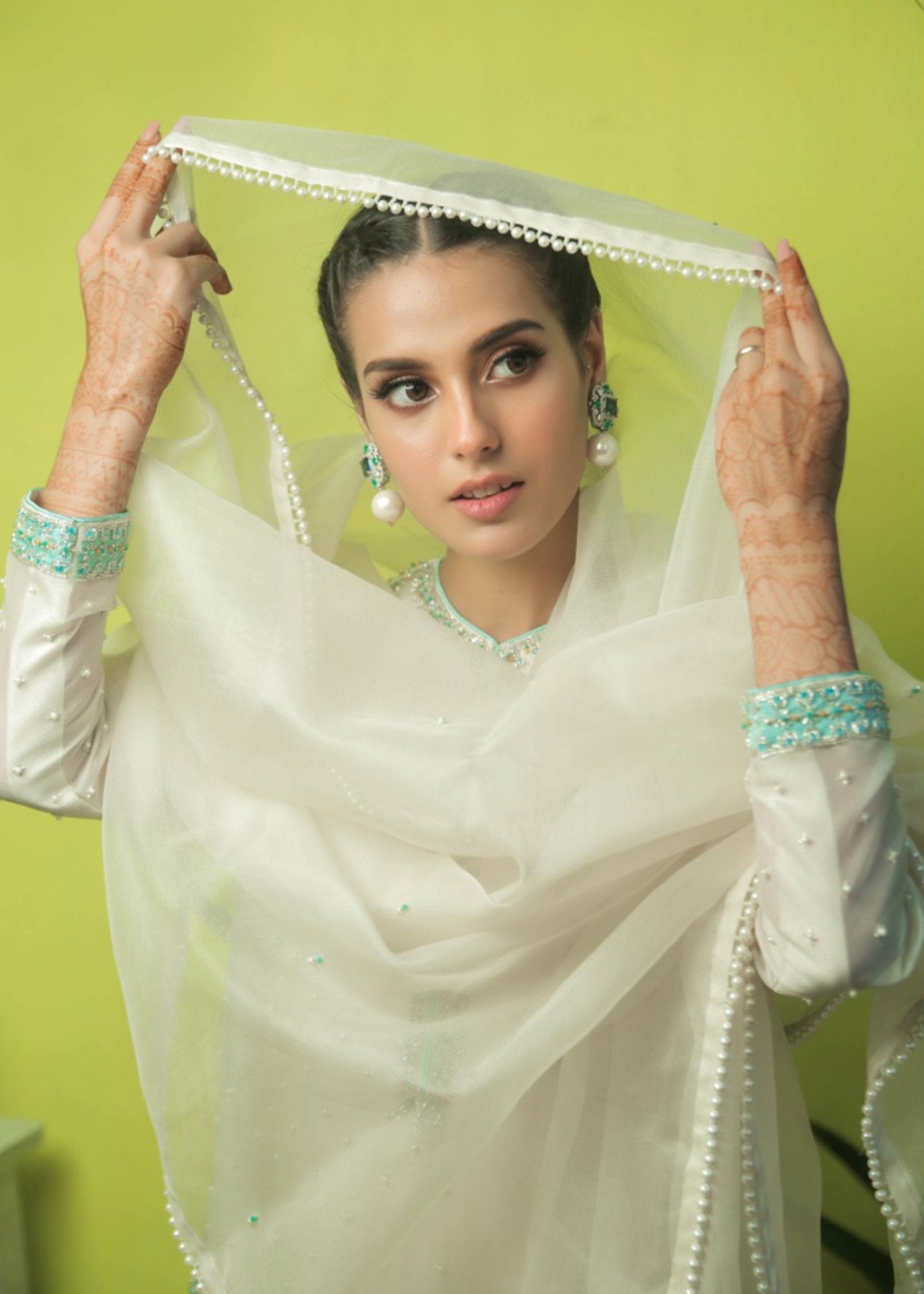 Iqra Aziz