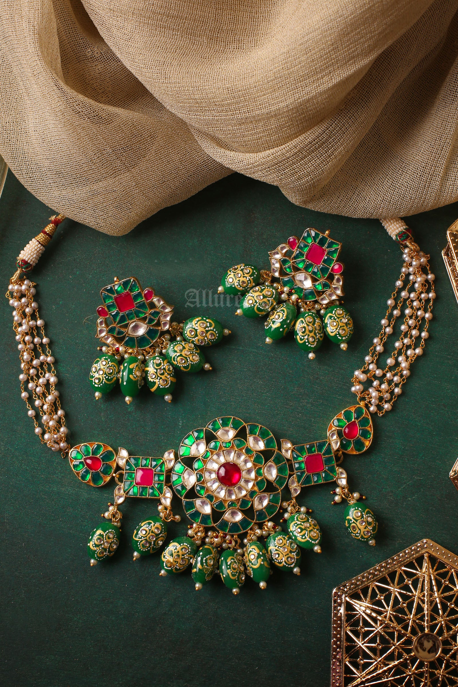 Binita Set
