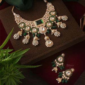 Navneen Set
