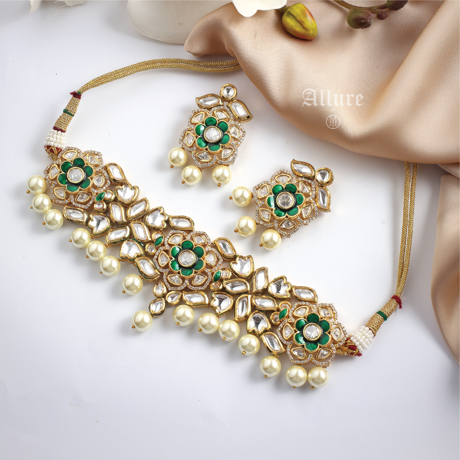 Zoraiza Choker Set