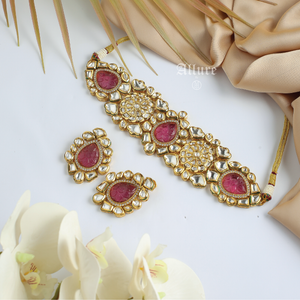 Tashi Choker Set